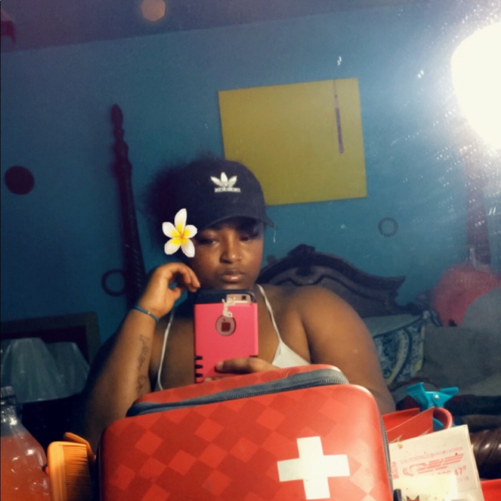 Meet your Posher, Daja